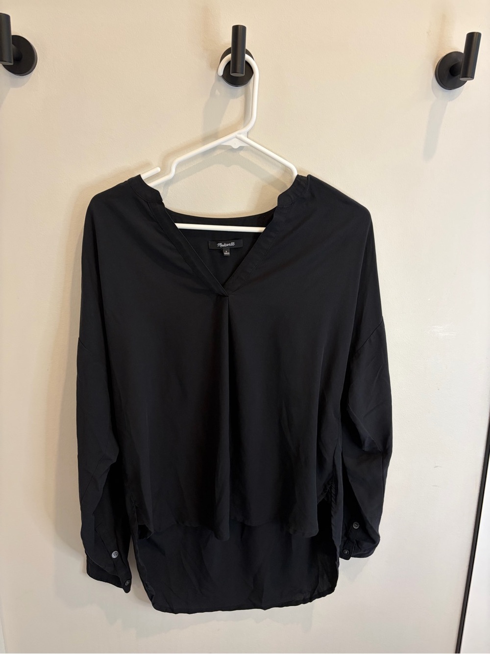 Madewell Black V-Neck Long Sleeve Tunic Top